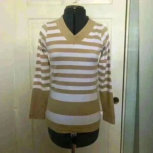 CHEMISETTE LONG SLEEVE STRETCH V-NECK SNUG TOP BEST FITS MEDIUM